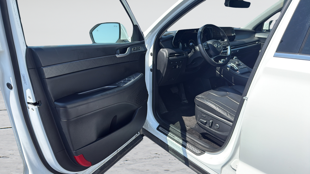 Used 2024 White Hyundai Limited image 23