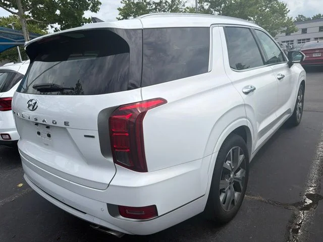 Used 2022 Hyper White Hyundai Limited image 10