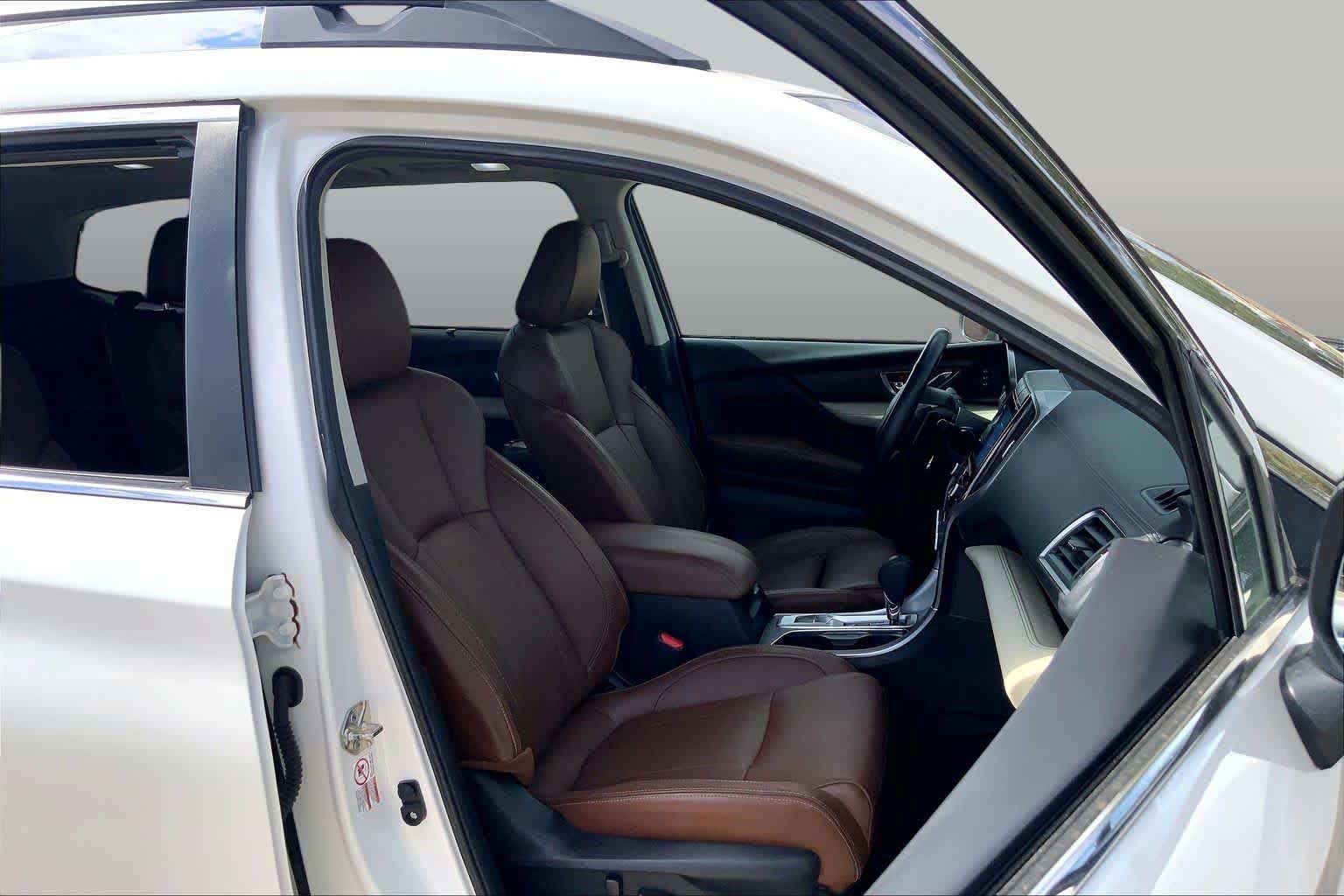 Used 2020 Crystal White Pearl Subaru Touring image 9