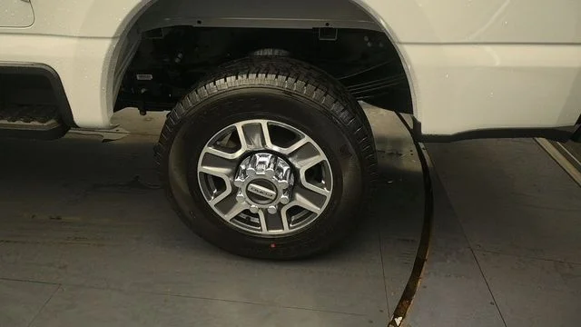 New 2026 Avalanche Ford F-350® Lariat® image 9