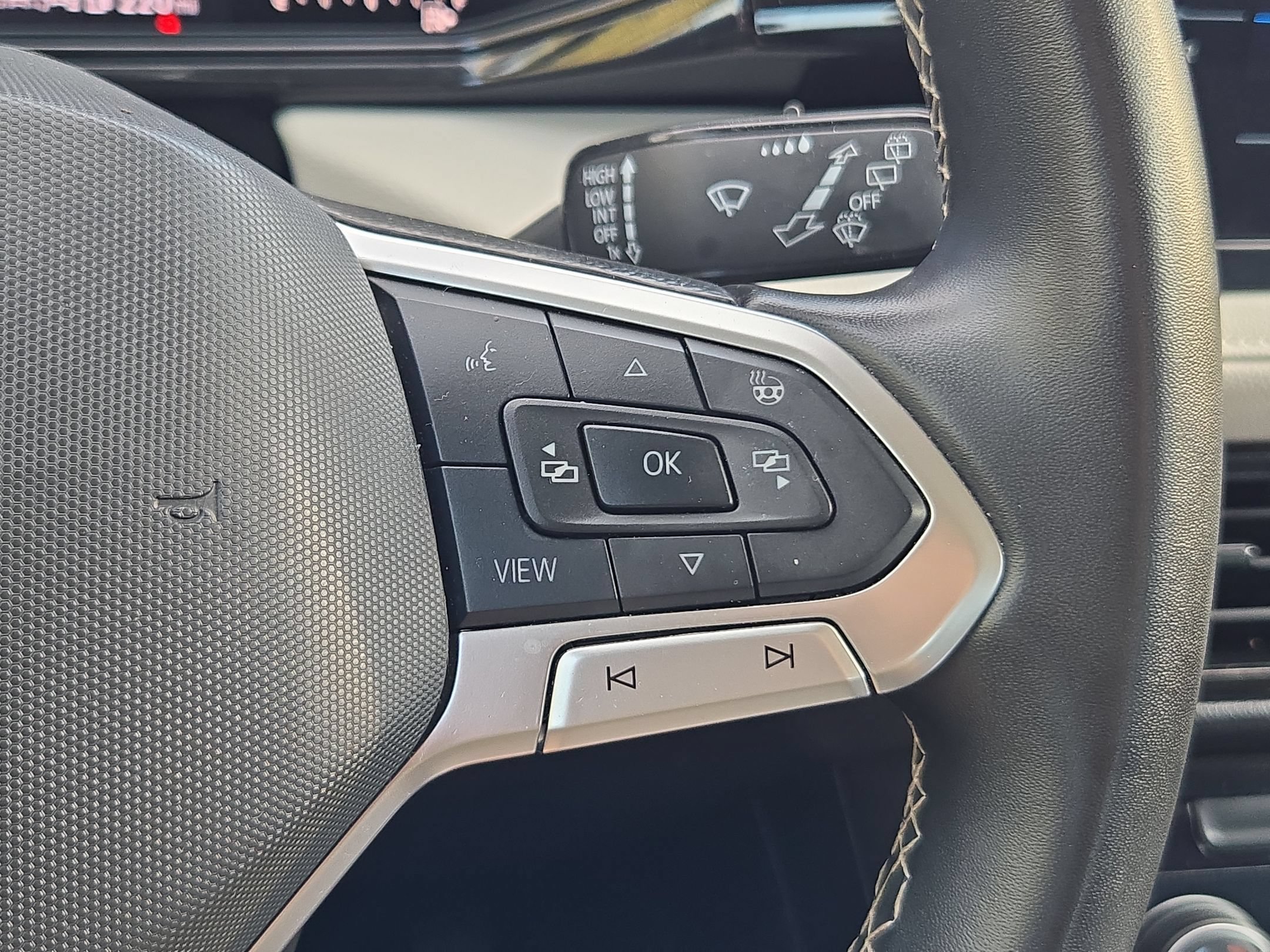 2025 Volkswagen Taos S - Photo 21