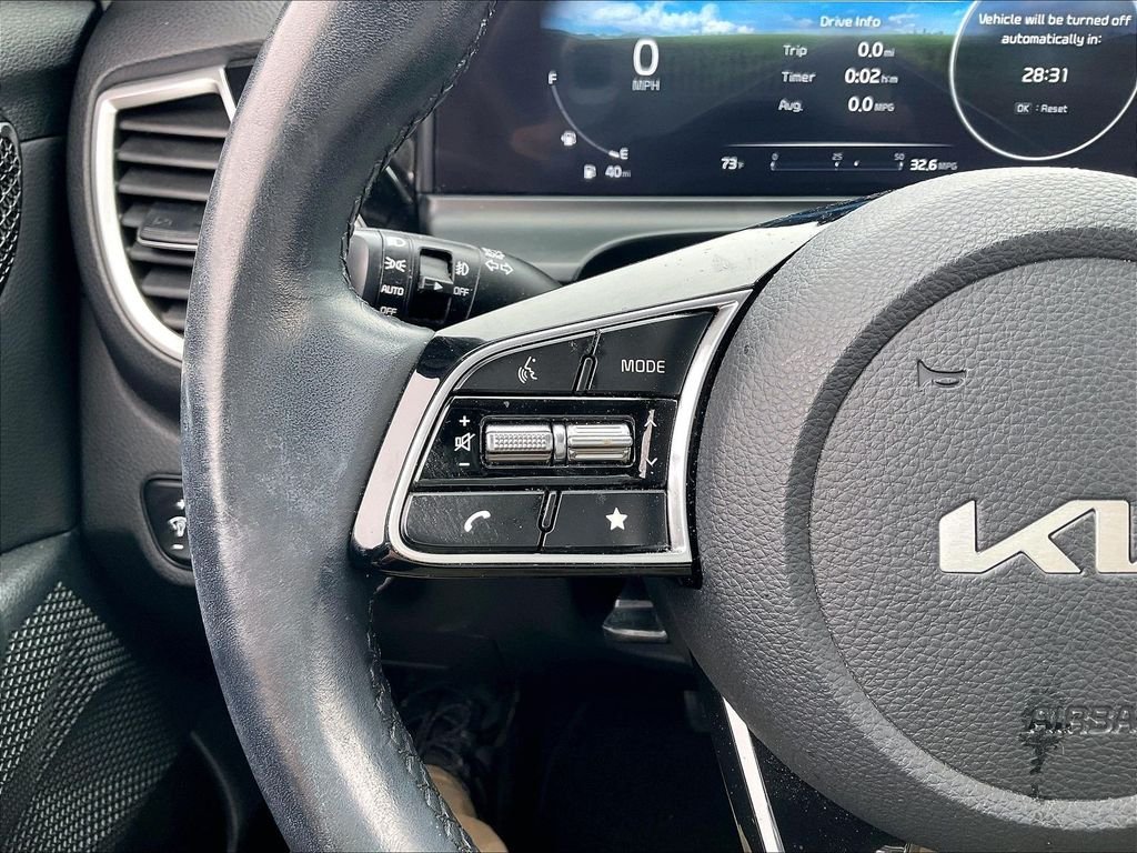 Used 2024 Fusion Black Kia S image 21