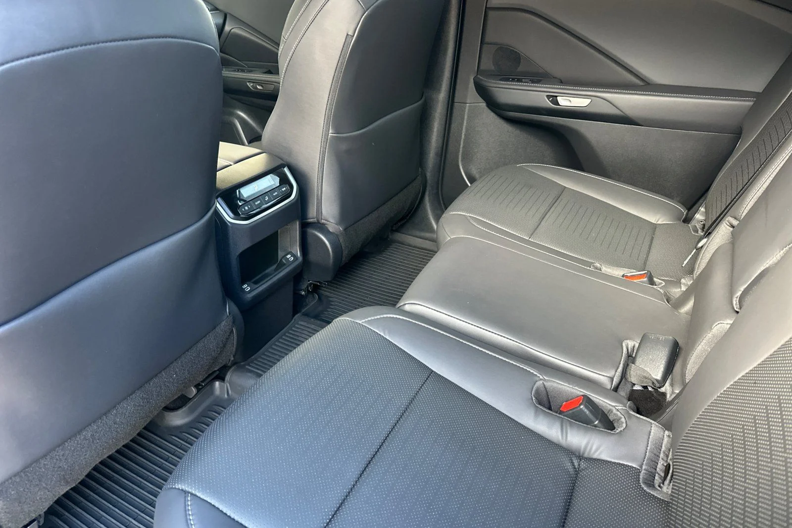 Certified Used 2025 Celestial Silver Metallic Lexus 350 image 9