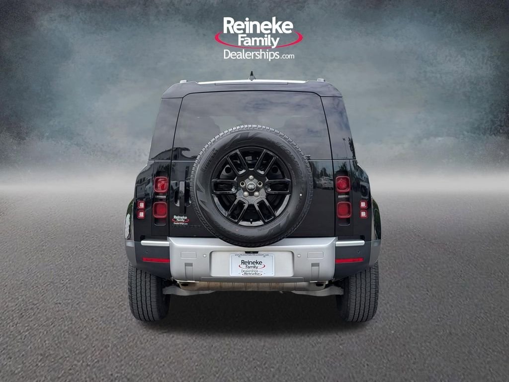 Used 2025 Black Land Rover S image 6