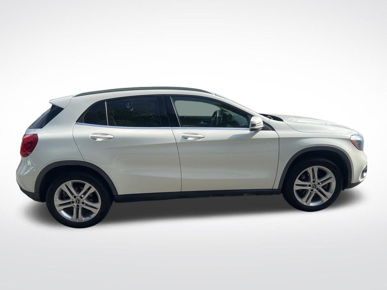 Used 2018  Mercedes-Benz GLA 250 image 7