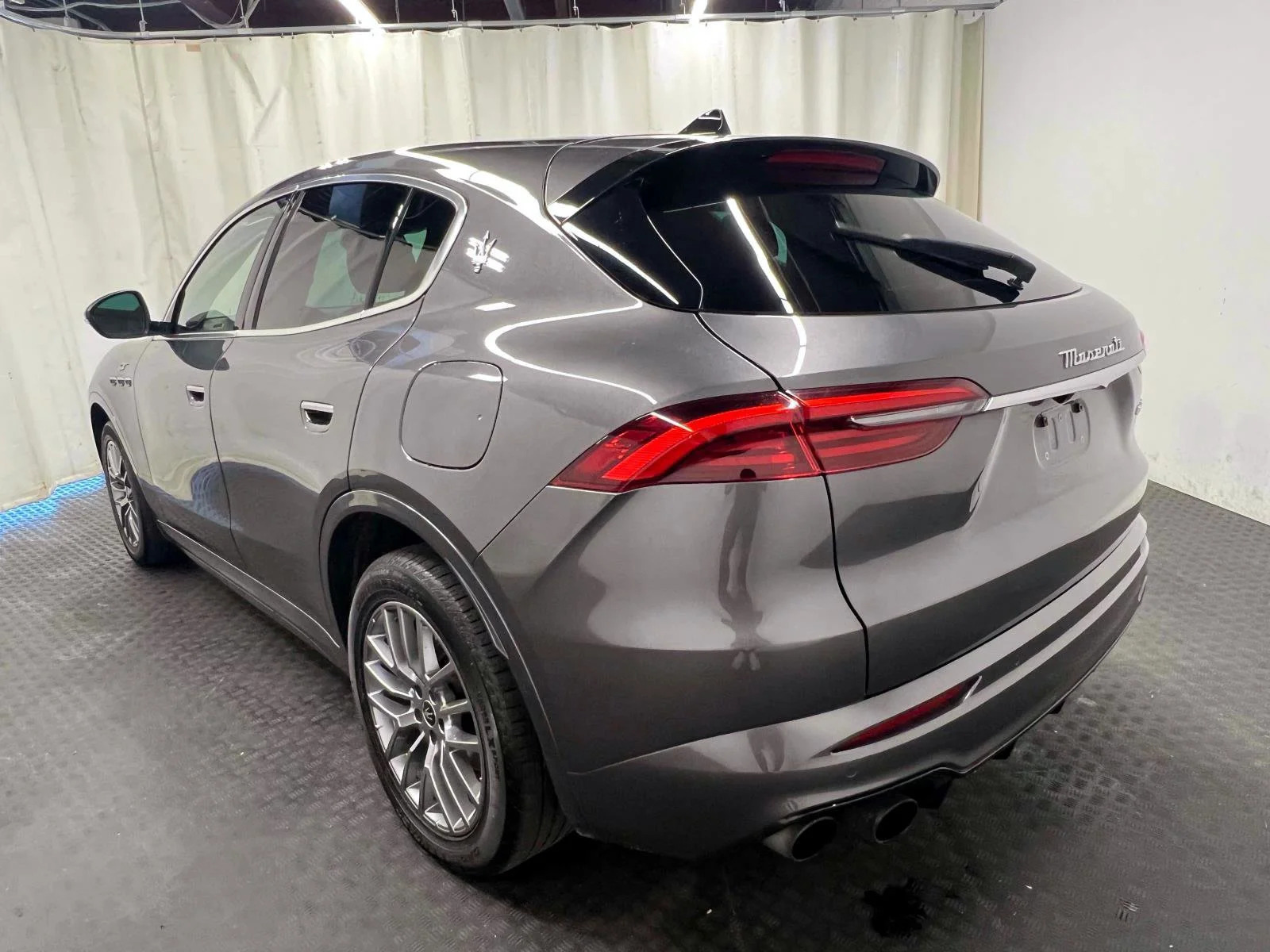 Used 2023 Gray Maserati GT image 8