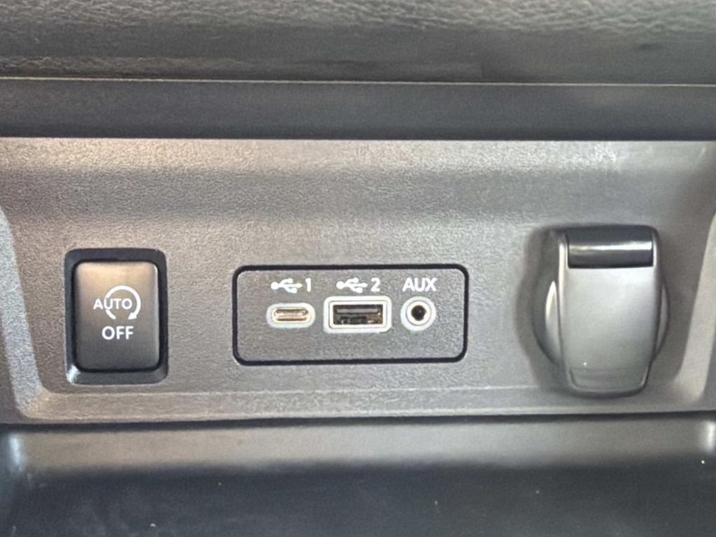 Used 2024 Gray Nissan SV image 25