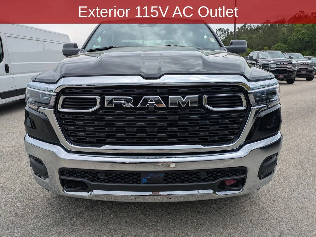 New 2026 Diamond Black Crystal Pearl-Coat Exterior Paint RAM Tradesman image 11