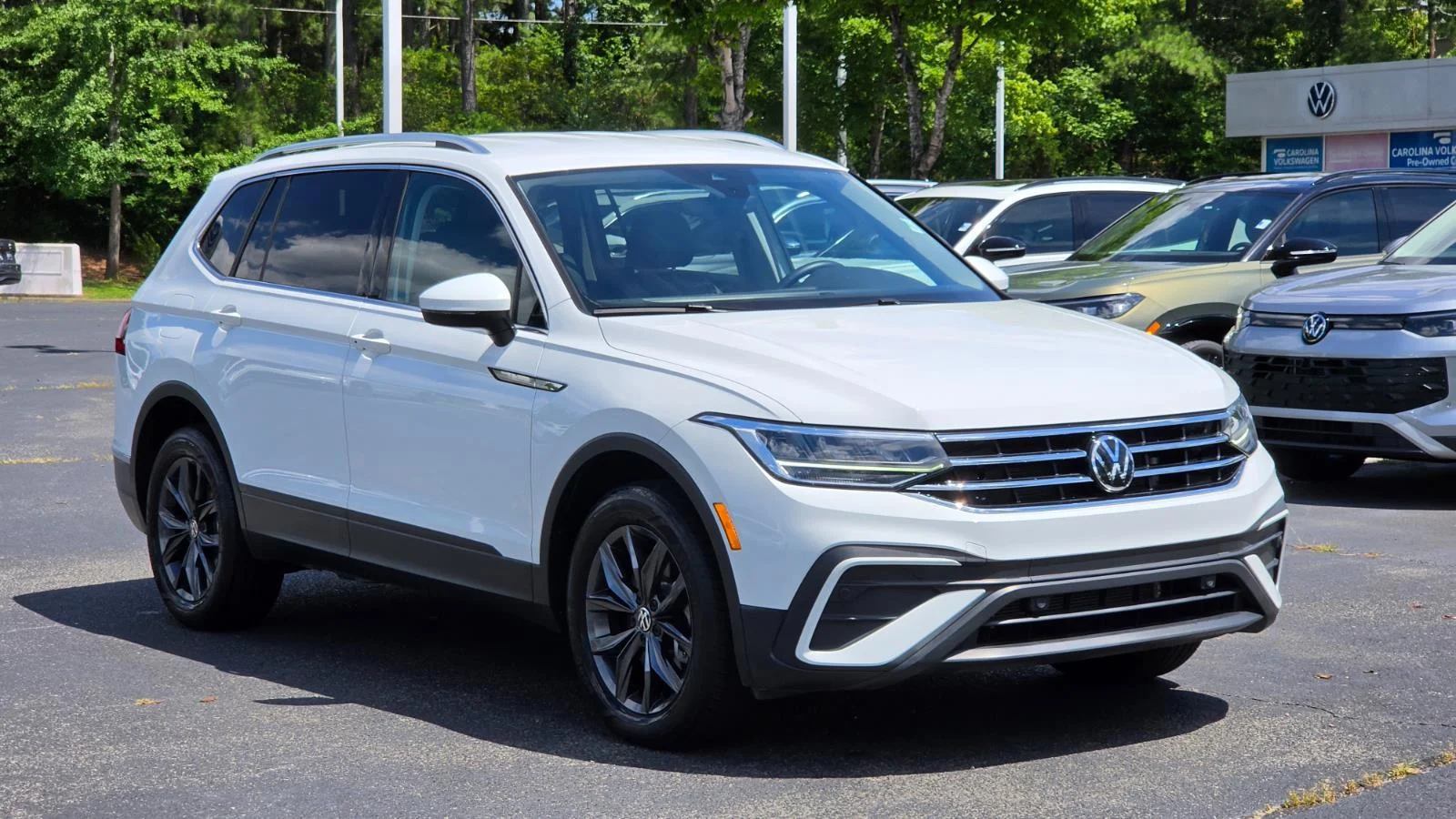 Certified Used 2024 Pure White Volkswagen SE image 8