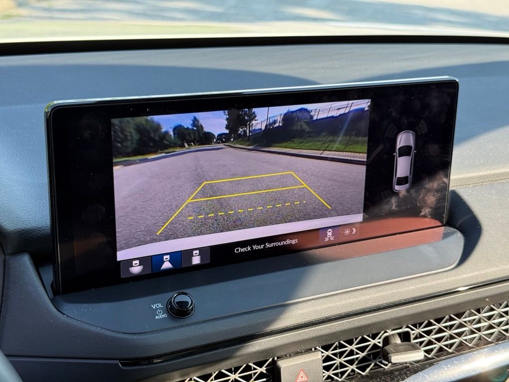 Used 2024  Honda Touring image 34