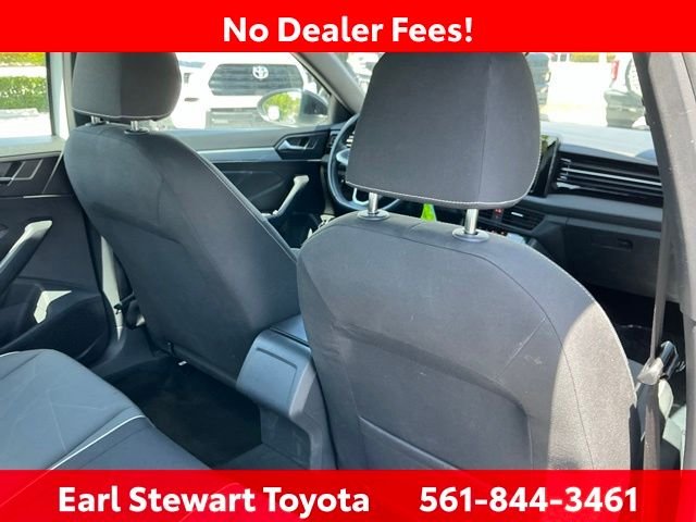 Used 2025 White Volkswagen 1.5T Sport image 23