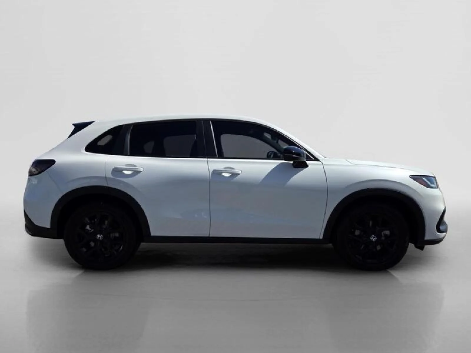 Used 2025 Platinum White Pearl Honda Sport image 6