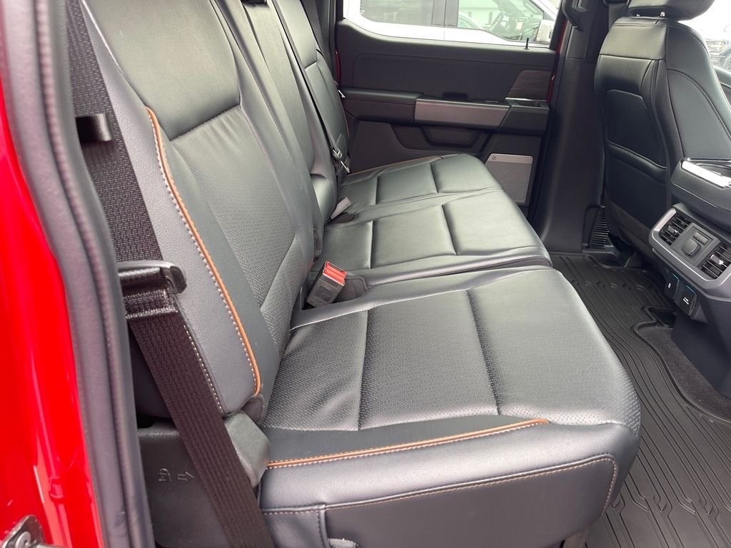 2025 Ford F-150 Lariat - Photo 13
