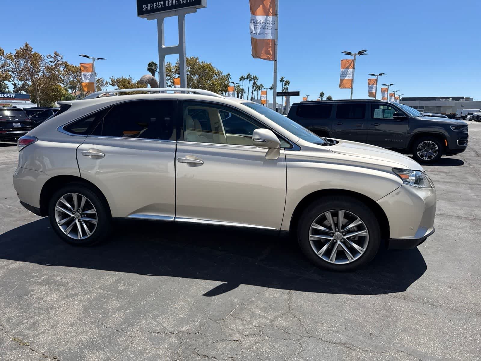Used 2014 Satin Cashmere Metallic Lexus  image 10