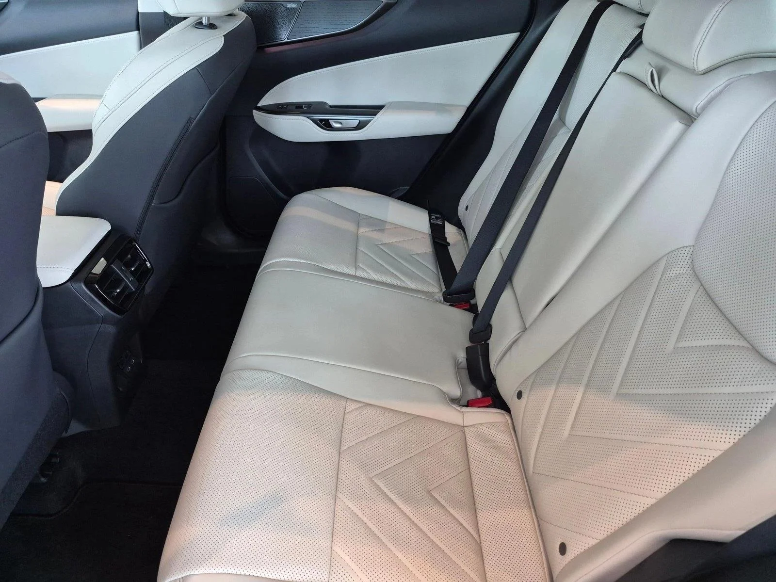 New 2026 Ultra White Lexus  350 LUXURY AWD image 14