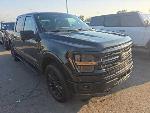 Used 2024 Agate Black Metallic Ford XLT image 2
