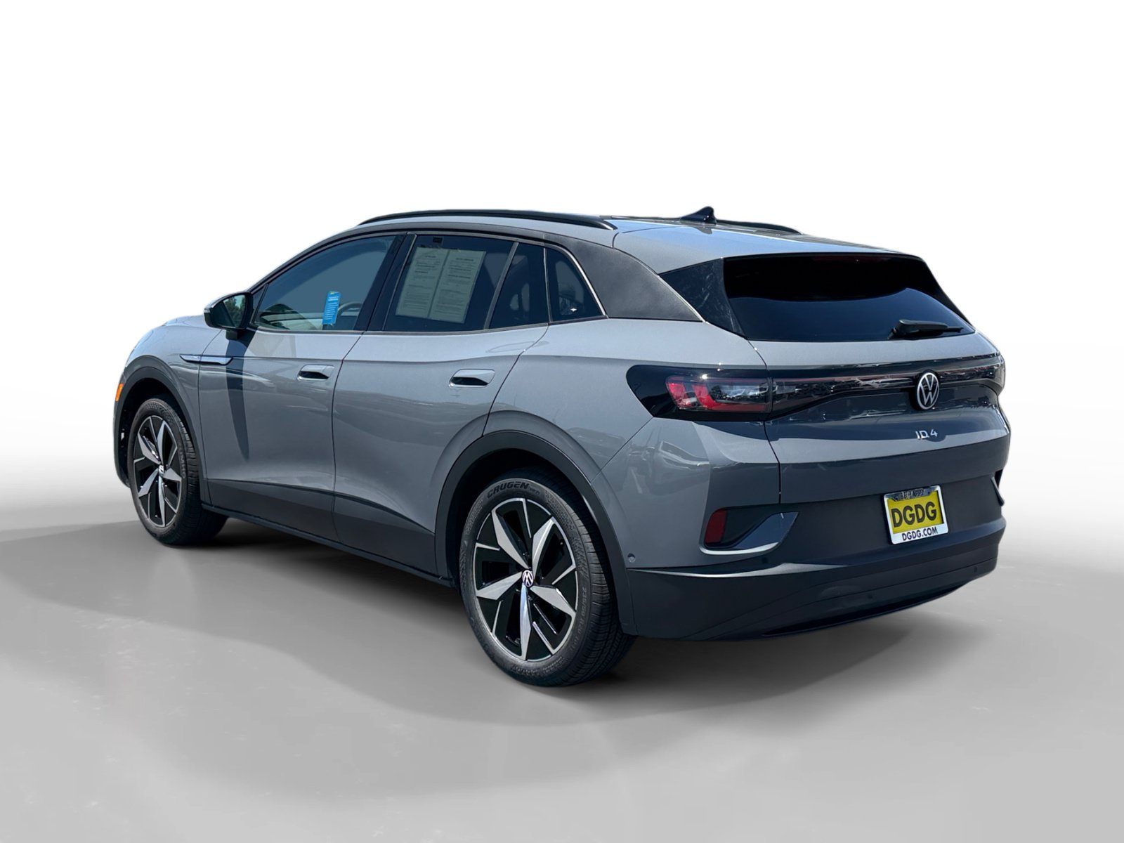 Certified Used 2023 Black Volkswagen S image 3
