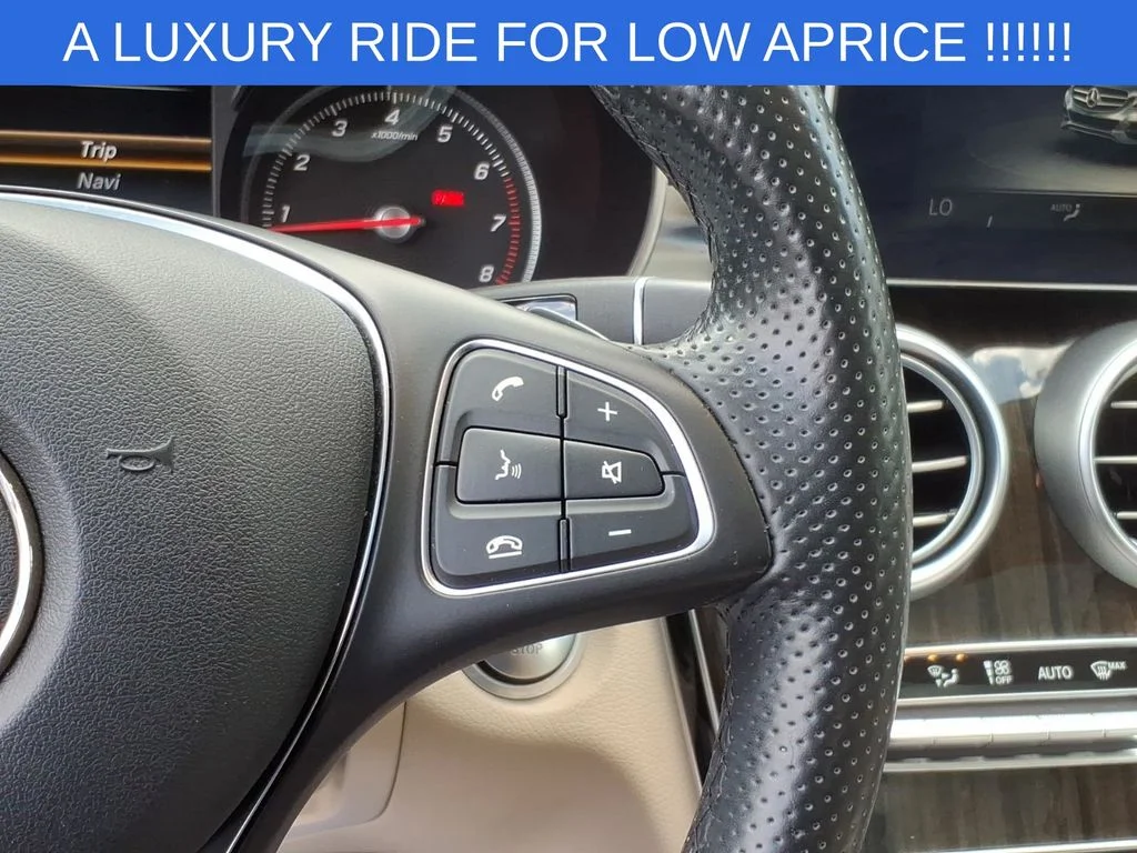 Used 2016 Silver Mercedes-Benz C 300 image 18