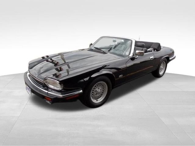 Used 1993  Jaguar Base image 19