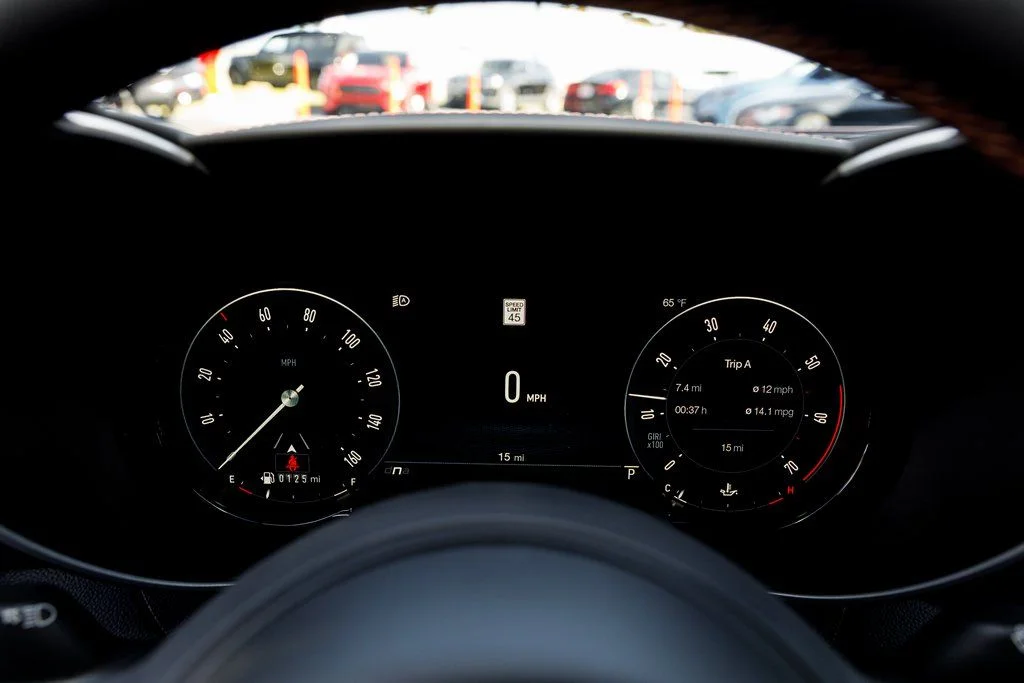 2025 Alfa Romeo Giulia Intensa - Photo 18