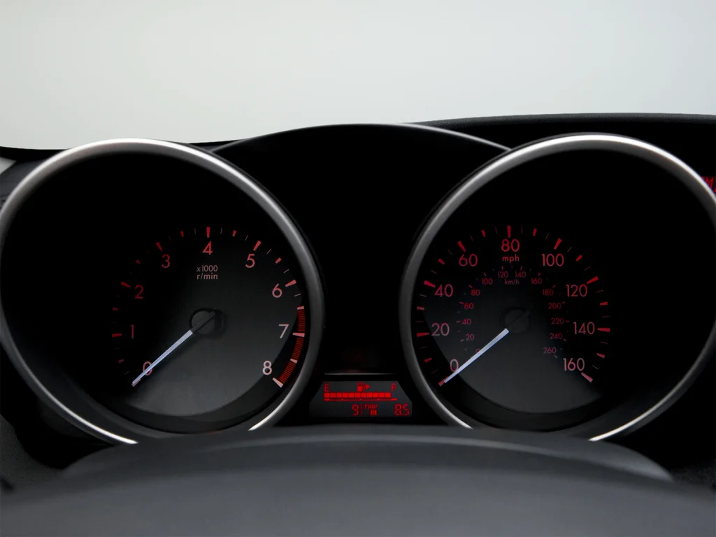 Used 2010 Silver Mazda i Sport image 32