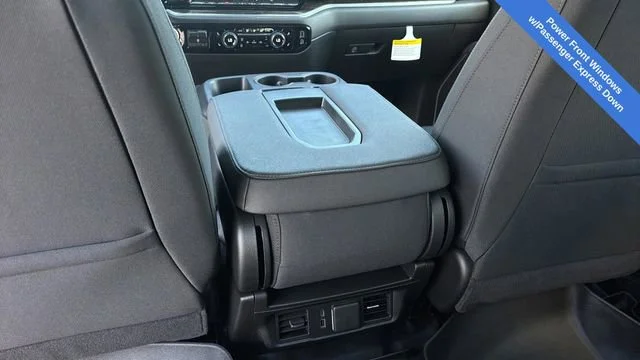 Used 2025 Summit White Chevrolet LT image 21