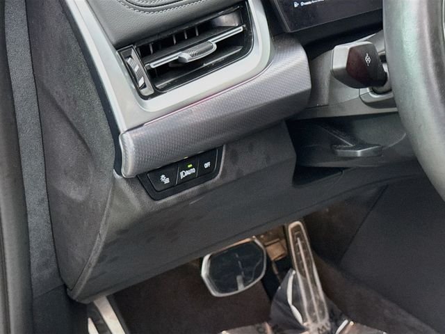 Used 2026 Black Sapphire Metallic BMW M35i image 10