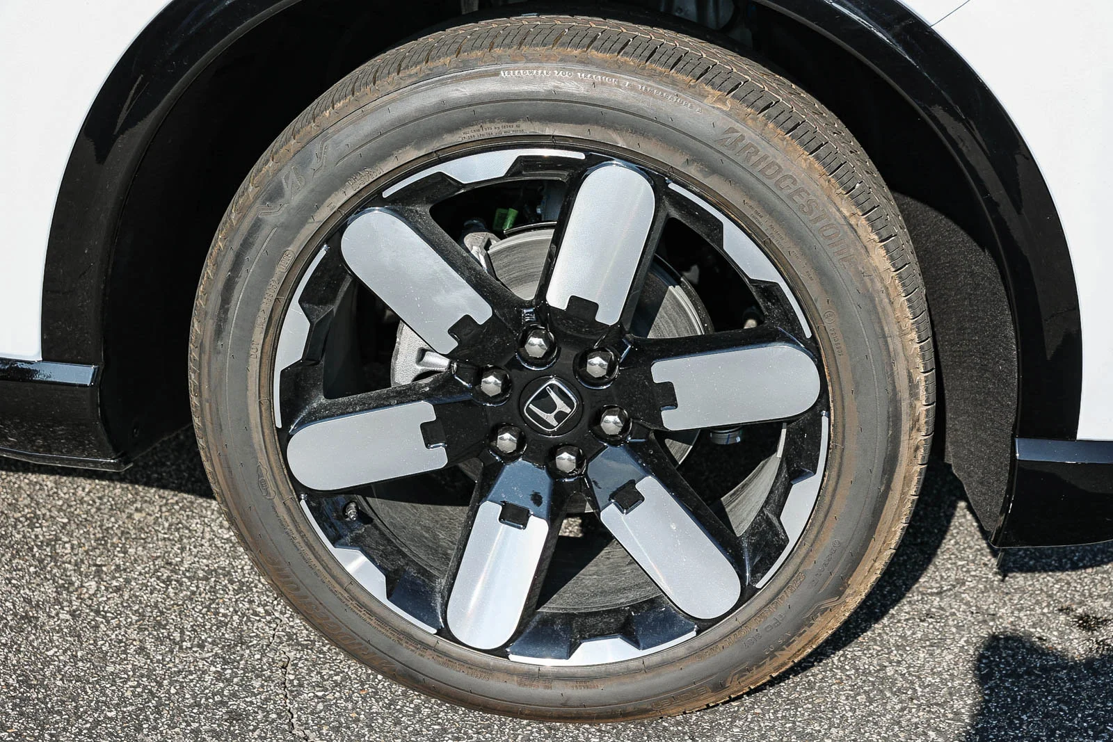 2026 Honda Prologue Elite - Photo 11