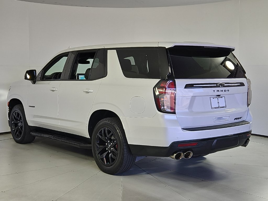 Used 2023 Pearl Chevrolet RST image 9