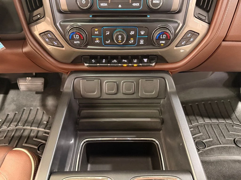 Used 2016 Red Chevrolet High Country image 22