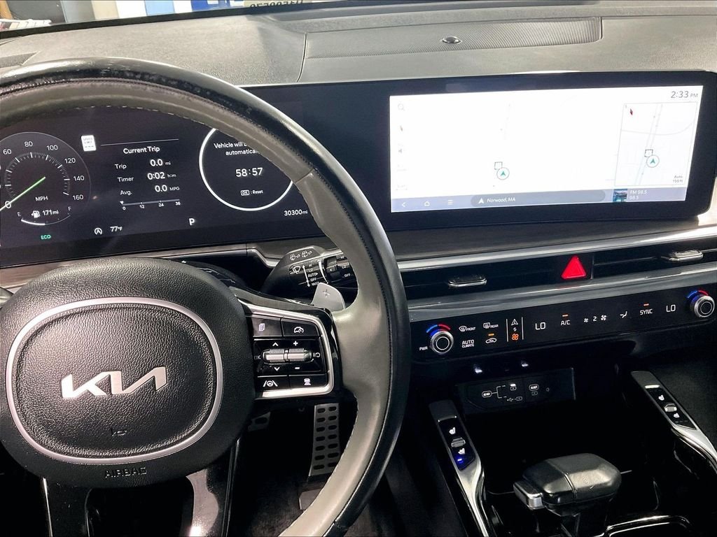 Used 2024 Brown Kia X-Line SX Prestige image 19