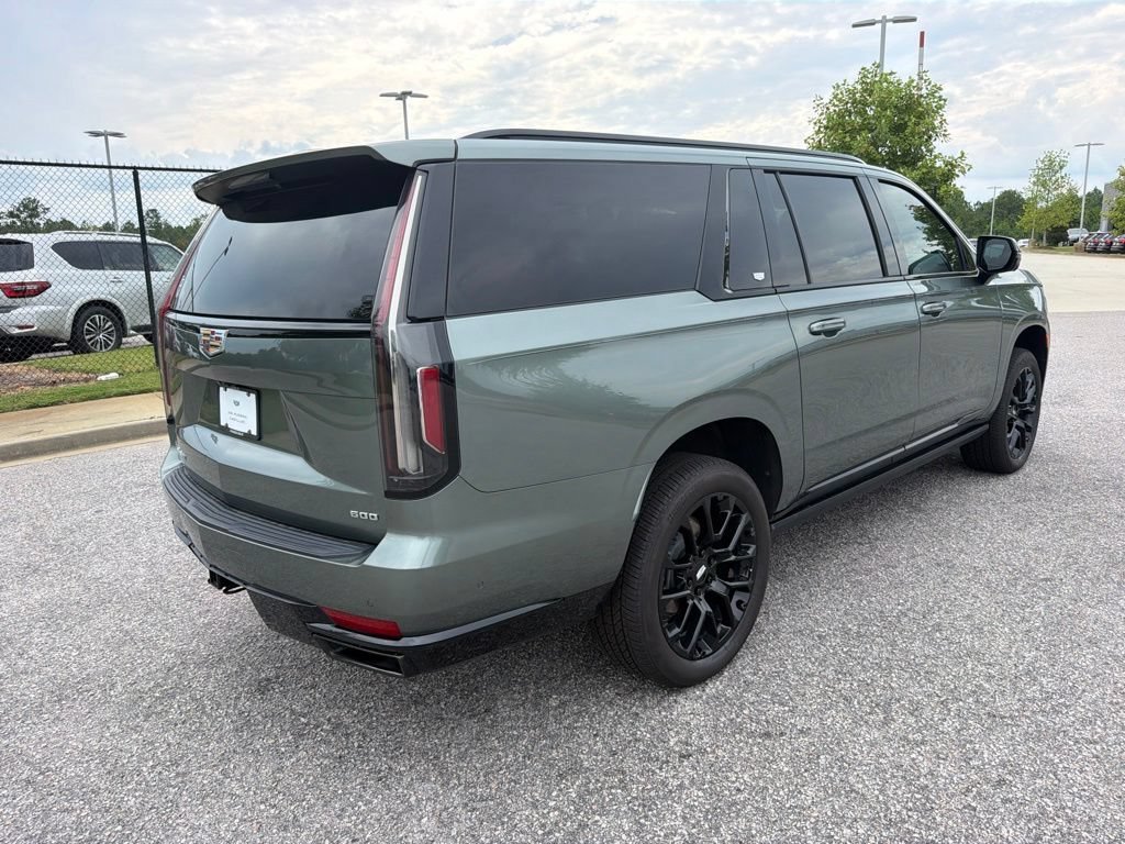 Used 2023 DARK EMERALD METALLIC Cadillac 4WD Sport Platinum image 3