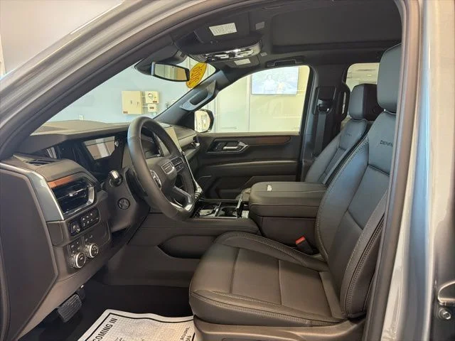 2026 GMC Yukon XL Denali - Photo 17