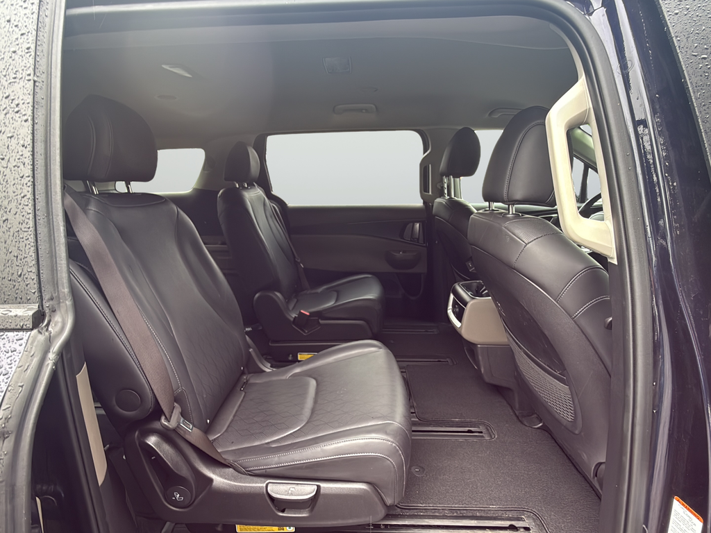 Used 2025 Blue Kia LXS image 25
