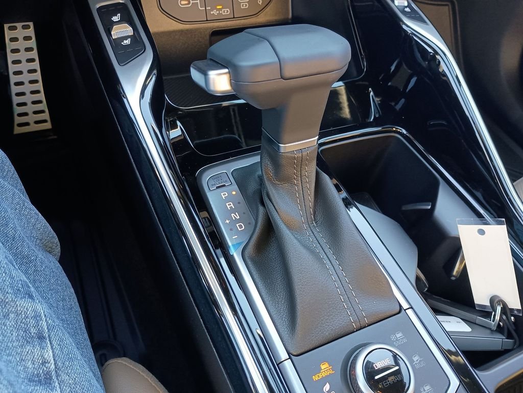 New 2026 Wolf Gray Kia X-Line SX Prestige AWD image 26