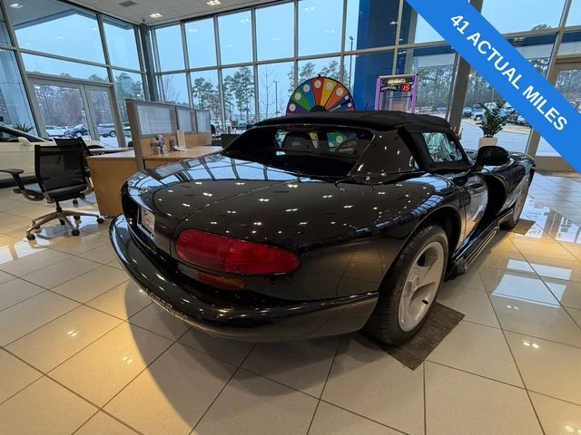 Used 1994 Black Dodge RT/10 image 6