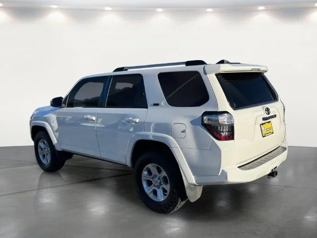 Used 2019 White Toyota SR5 Premium image 5