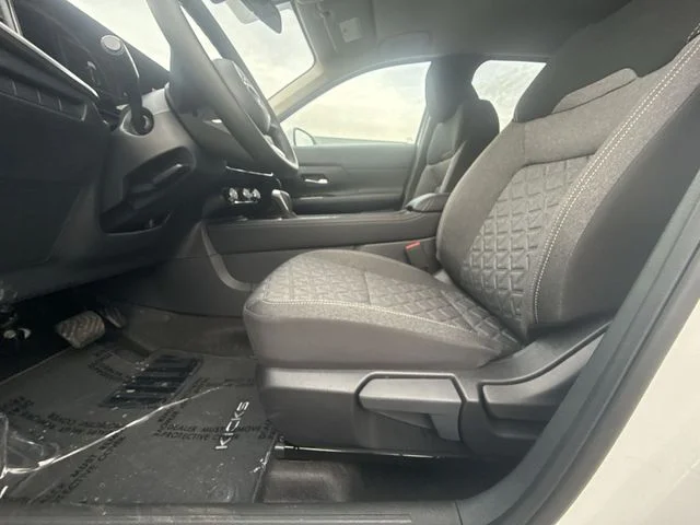 Used 2025 White Nissan SV image 12