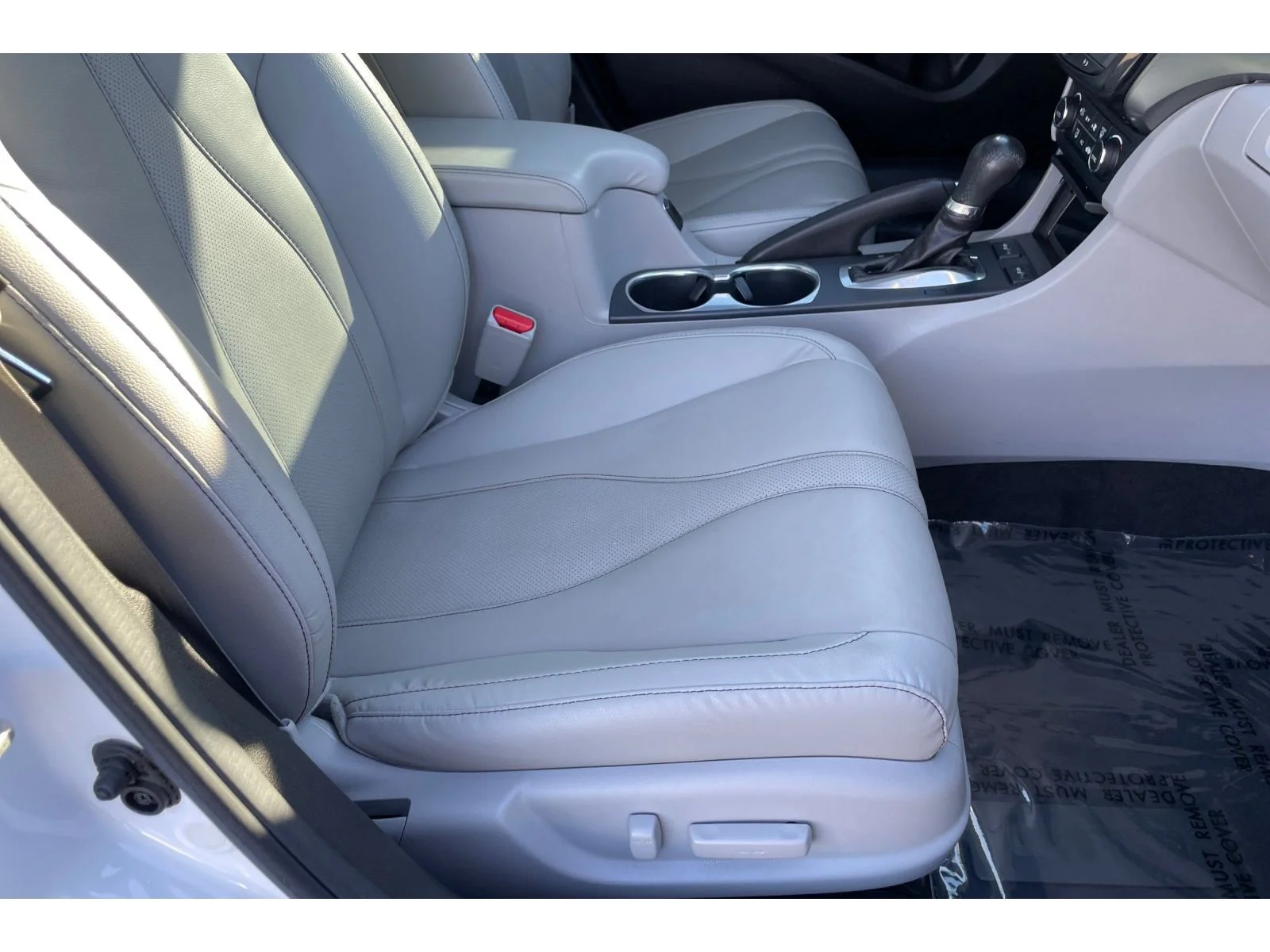 Used 2020 Platinum White Pearl Acura w/Technology Pkg image 21