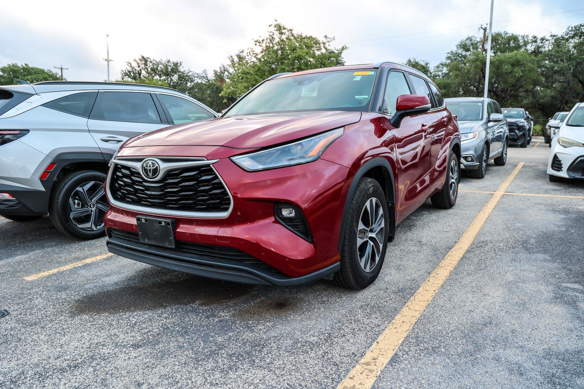 Used 2023 Red Toyota XLE image 1