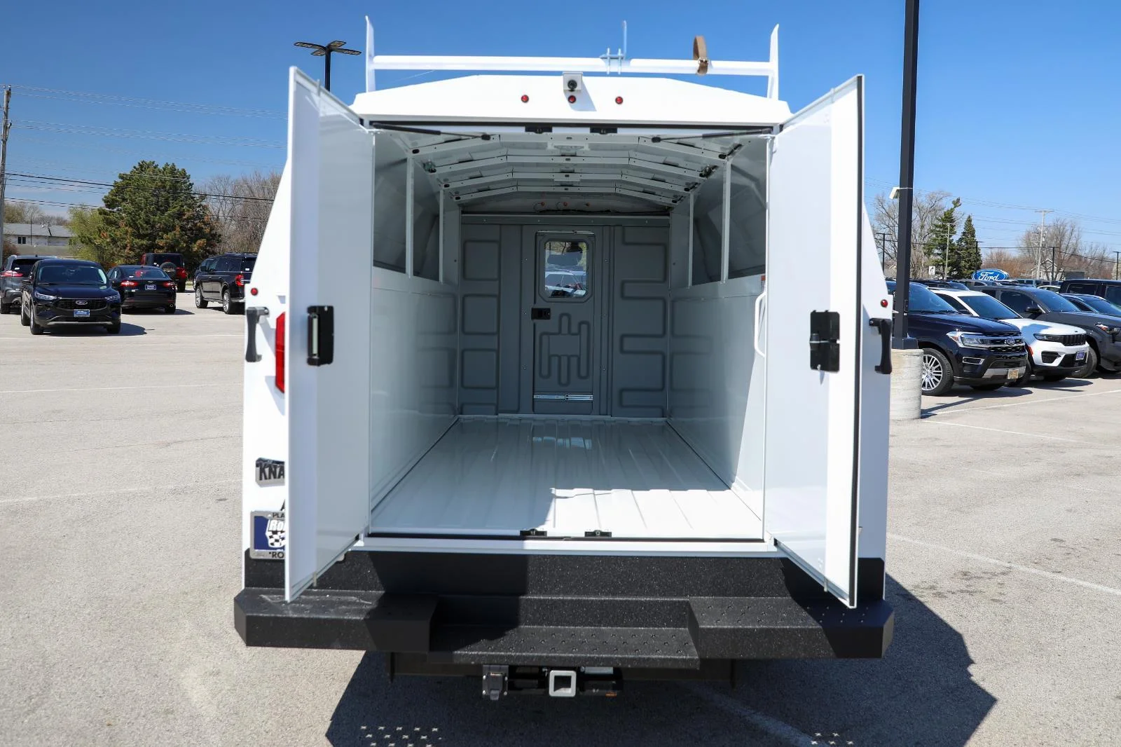 New 2026 Oxford White Ford E-350 SRW image 13