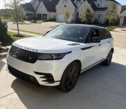 Used 2024 Ostuni Pearl White Metallic Land Rover Dynamic SE image 1