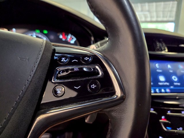 Used 2018 Black Cadillac 2SV image 27