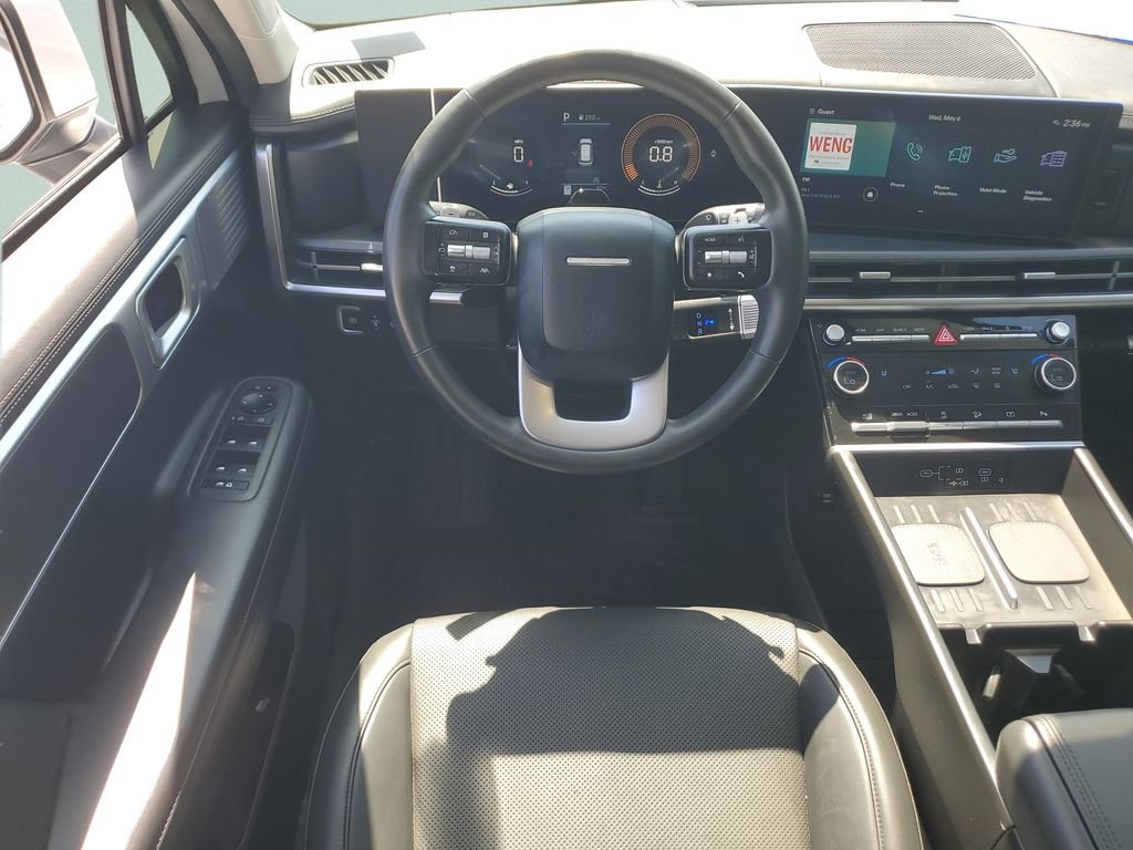Used 2024 White Hyundai SEL image 12