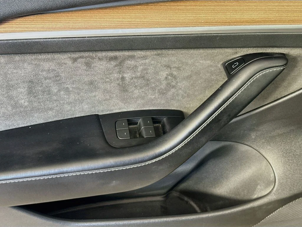 Used 2023 Gray Tesla Base image 18
