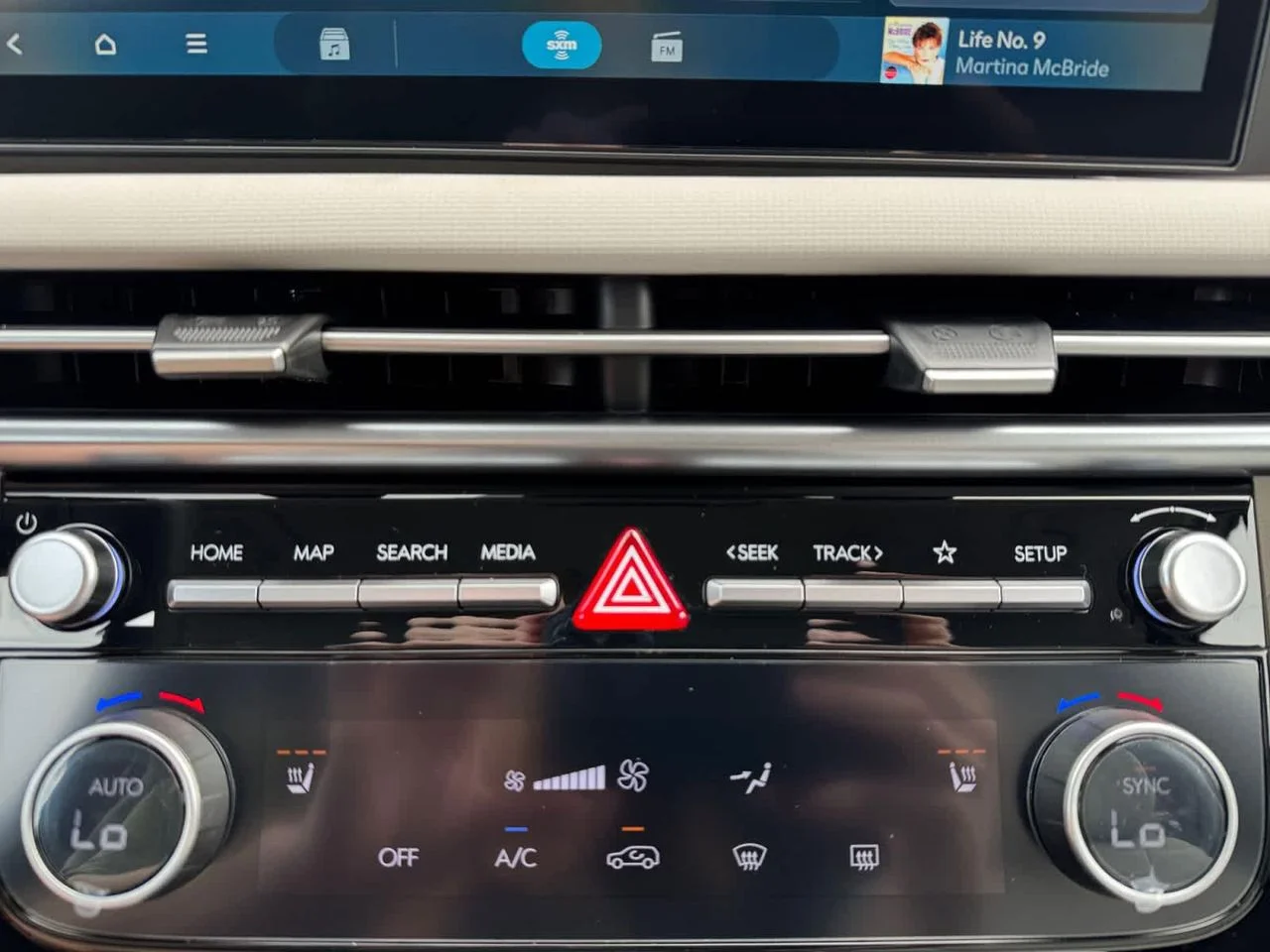New 2026 White Hyundai SEL Plus AWD image 11