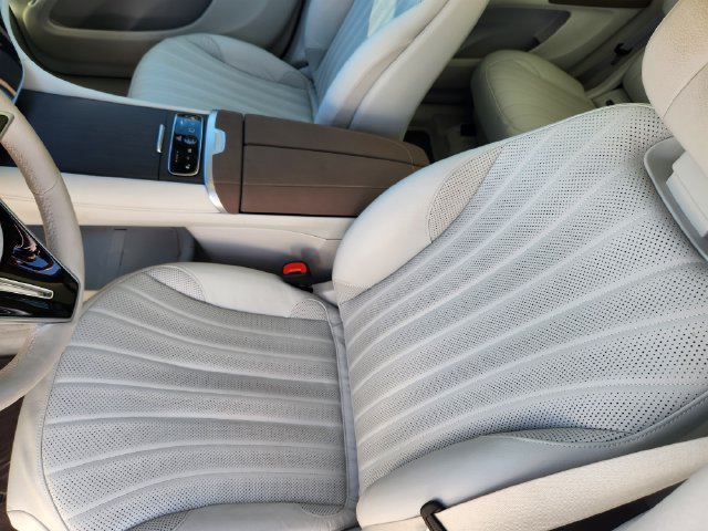 Certified Used 2023  Mercedes-Benz 580 image 8