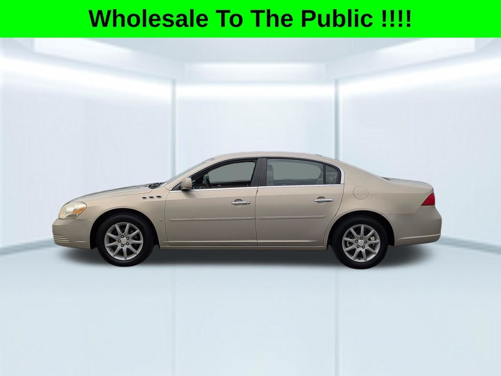 Used 2008 Gold Buick CXL image 2