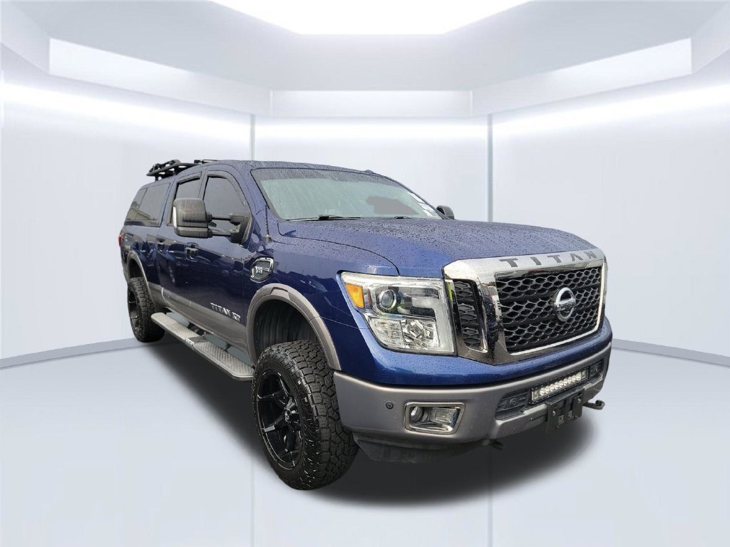 Used 2017 Blue Nissan Platinum Reserve image 5