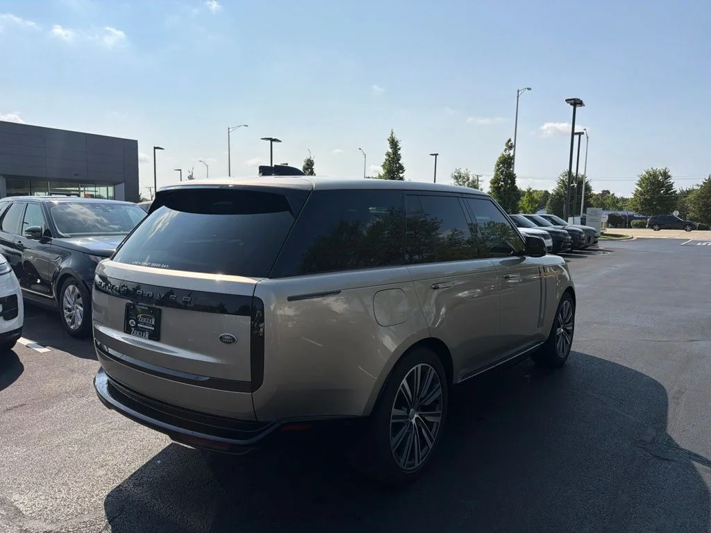 Certified Used 2023 Batumi Gold Premium Metallic Land Rover SE image 5